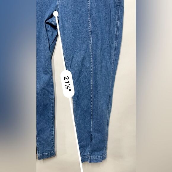 Madewell The Perfect Vintage Jean in Medium Indigo Wash: Seamed Edition 32 - Picture 9 of 16